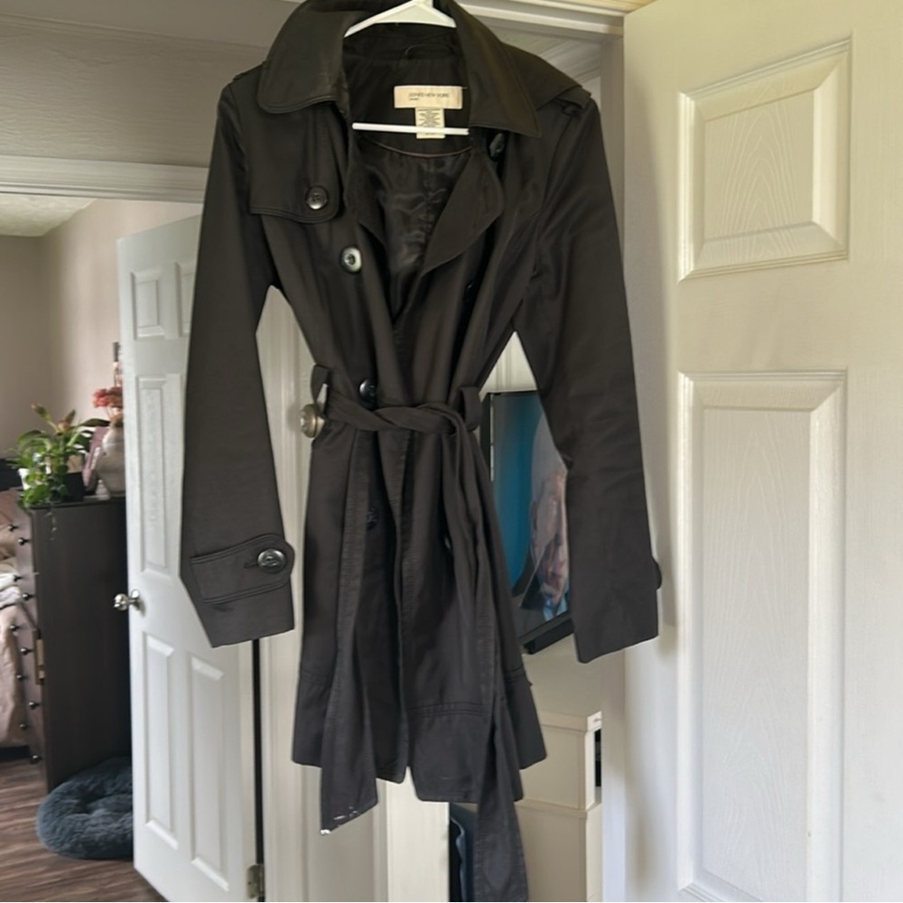 Jones New York Charcoal Trench Coat - Picture 2 of 7